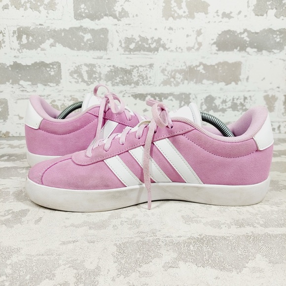 NEW Adidas Powder Pink Sleek Suede Lace Up Streetwear Casual Sneaker E117 - Picture 3 of 11